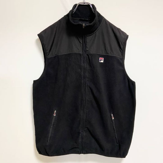 古着 used　FILA　フィラ　フリースハイネックベスト　ワンポイント刺繍　メリーランド大学　黒　ブラック　Lサイズ