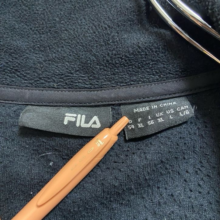 古着 used　FILA　フィラ　フリースハイネックベスト　ワンポイント刺繍　メリーランド大学　黒　ブラック　Lサイズ