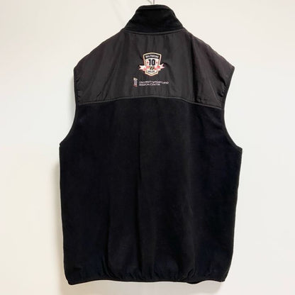 古着 used　FILA　フィラ　フリースハイネックベスト　ワンポイント刺繍　メリーランド大学　黒　ブラック　Lサイズ