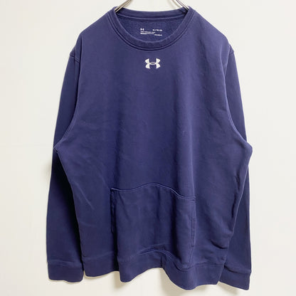 古着 used　アンダーアーマー UNDER ARMOUR 　長袖ワンポイントロゴ刺繍スウェット　トレーナー　ネイビー　XLサイズ
