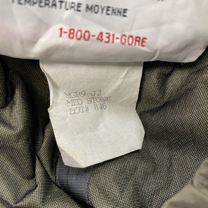 ARC’TERYX　アークテリクス　GORE-TEX　THETA LT　ナイロンパンツ　カーキ　Mサイズ