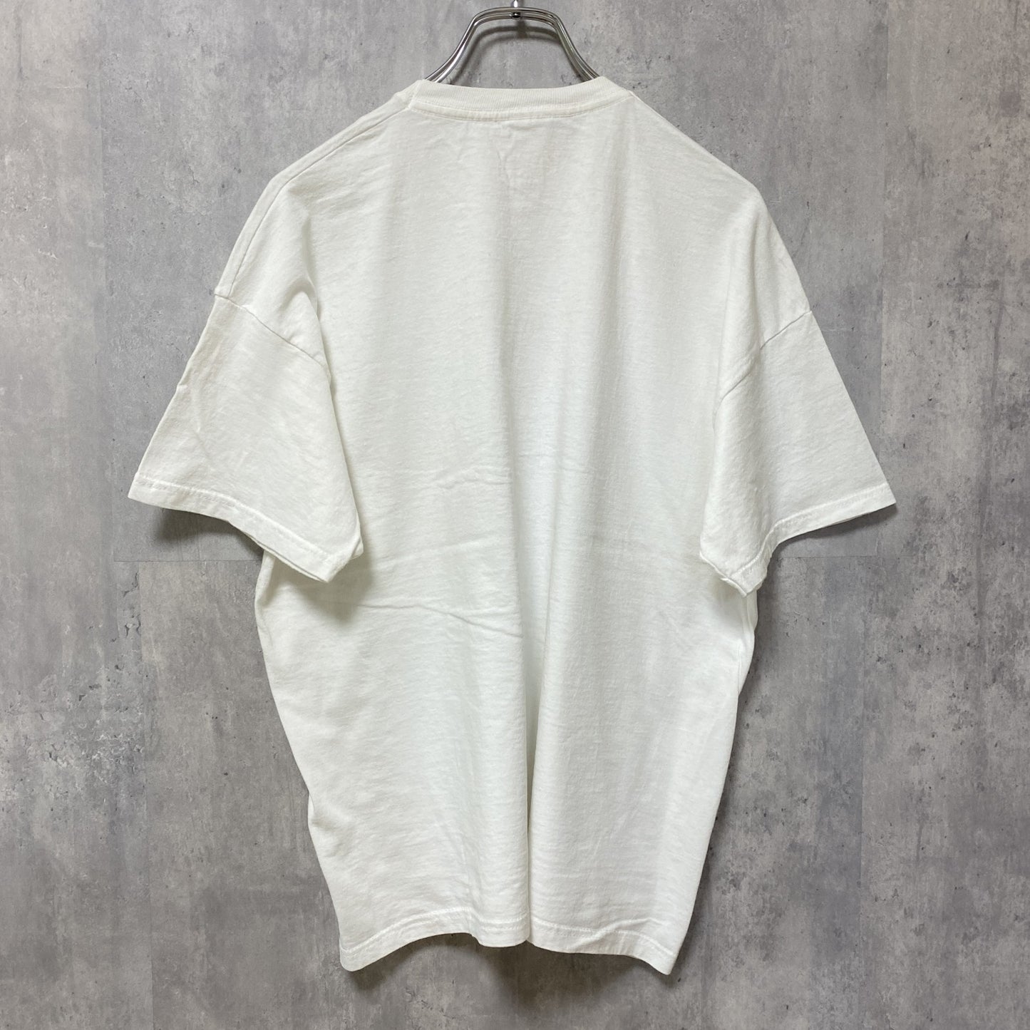 古着 used　半袖プリントTシャツ　エロT　白　ホワイト　レトロ　デザイン　個性的　クルーネック　春夏服　Lサイズ