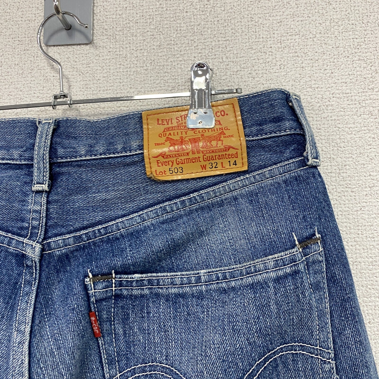 Levi’s　リーバイス　503　デニムハーフペインターパンツ/ジーンズ　鬼ヒゲ　縦落ち　フェード　ジップフライ　インディゴ　W32サイズ