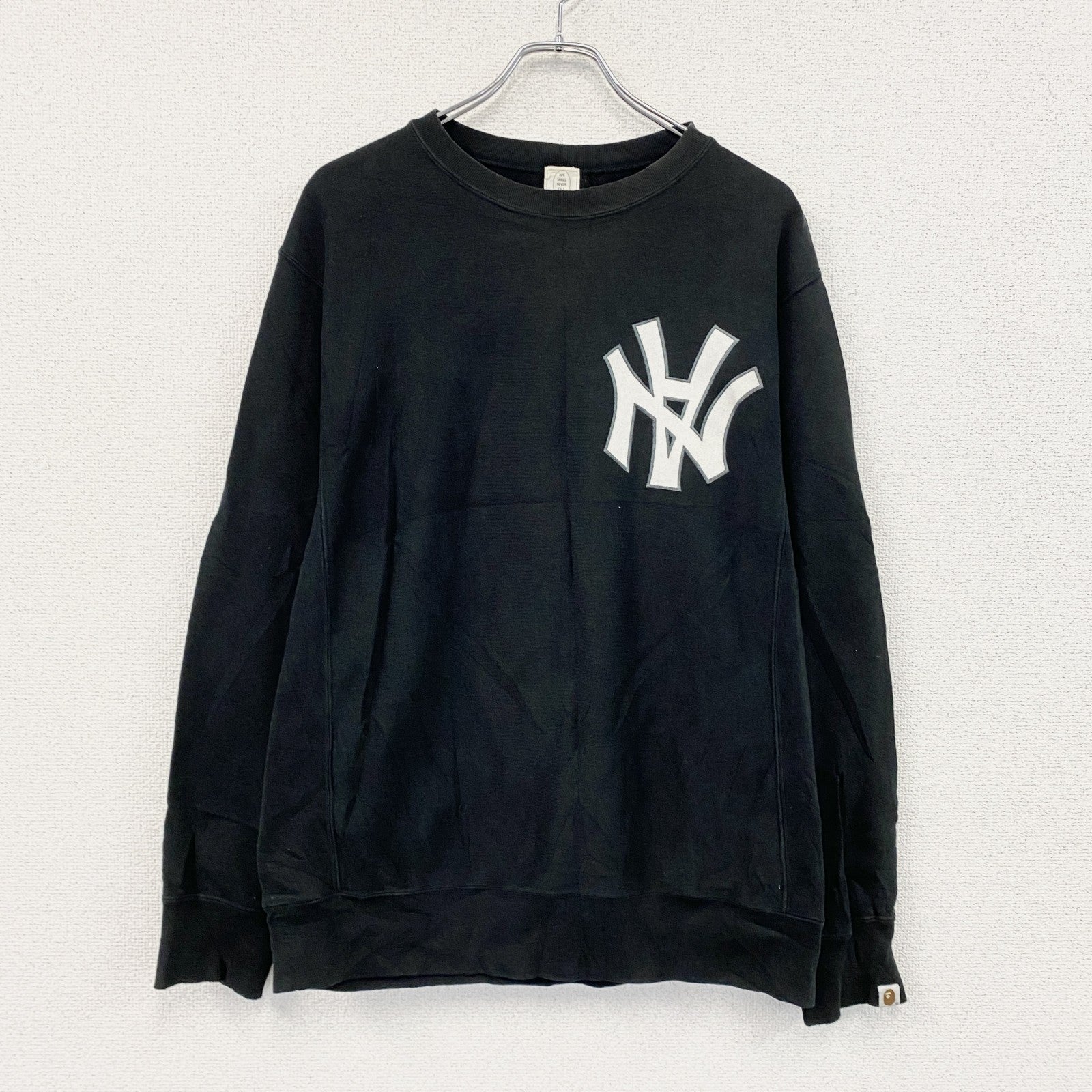 A BATHING APE　アベイシングエイプ　NEIGHBORHOOD　ネイバーフッド　スウェット/トレーナー　黒　ブラック　Mサイズ