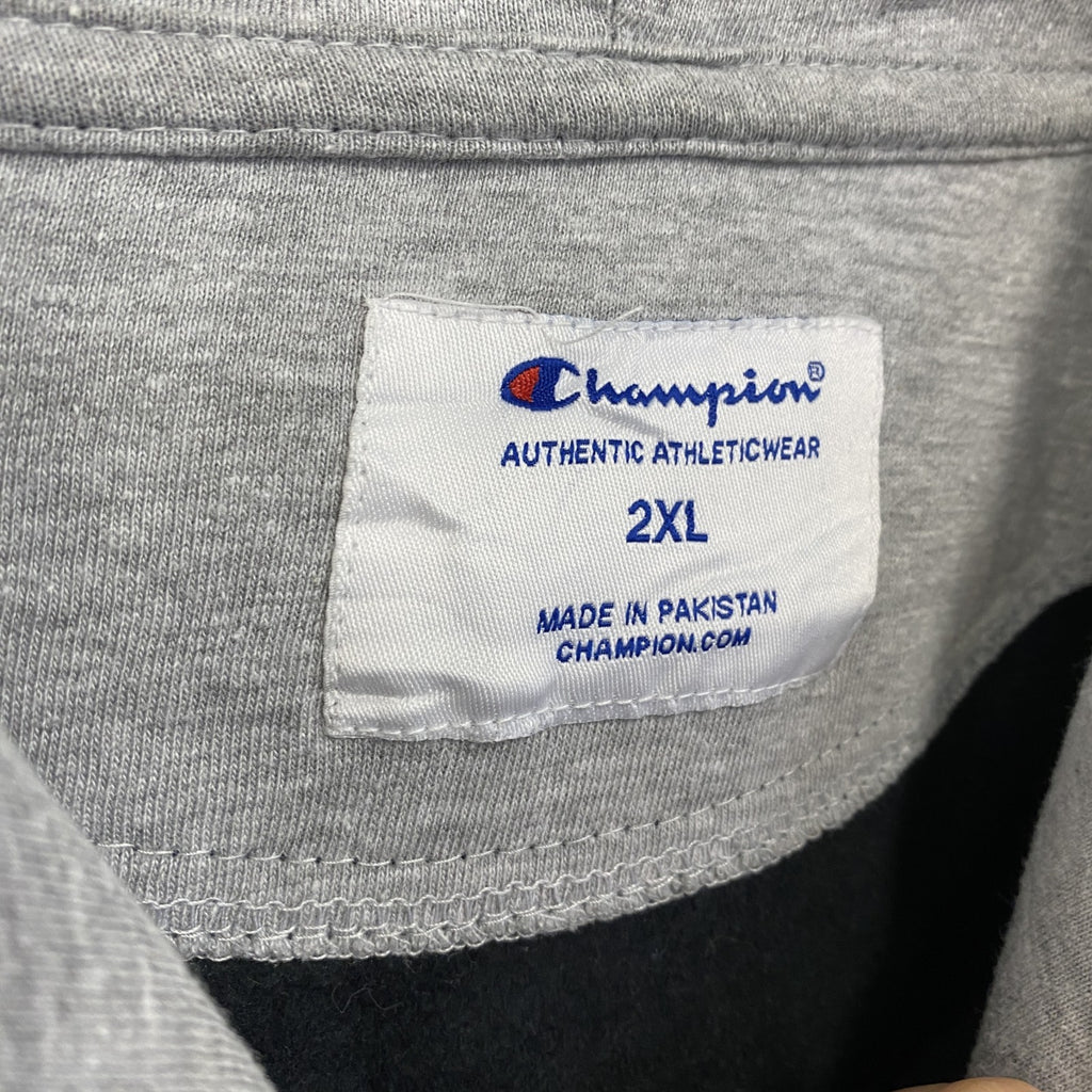 champion　チャンピオン　スウェットパーカー/フーディー　黒　ブラック　2XLサイズ