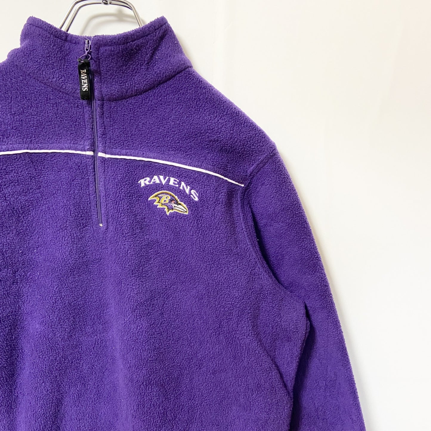 古着 used　NFL RAVENS　レイブンズ　長袖ハーフジップフリースジャケット　ワンポイント刺繡　アメフト　紫　Lサイズ
