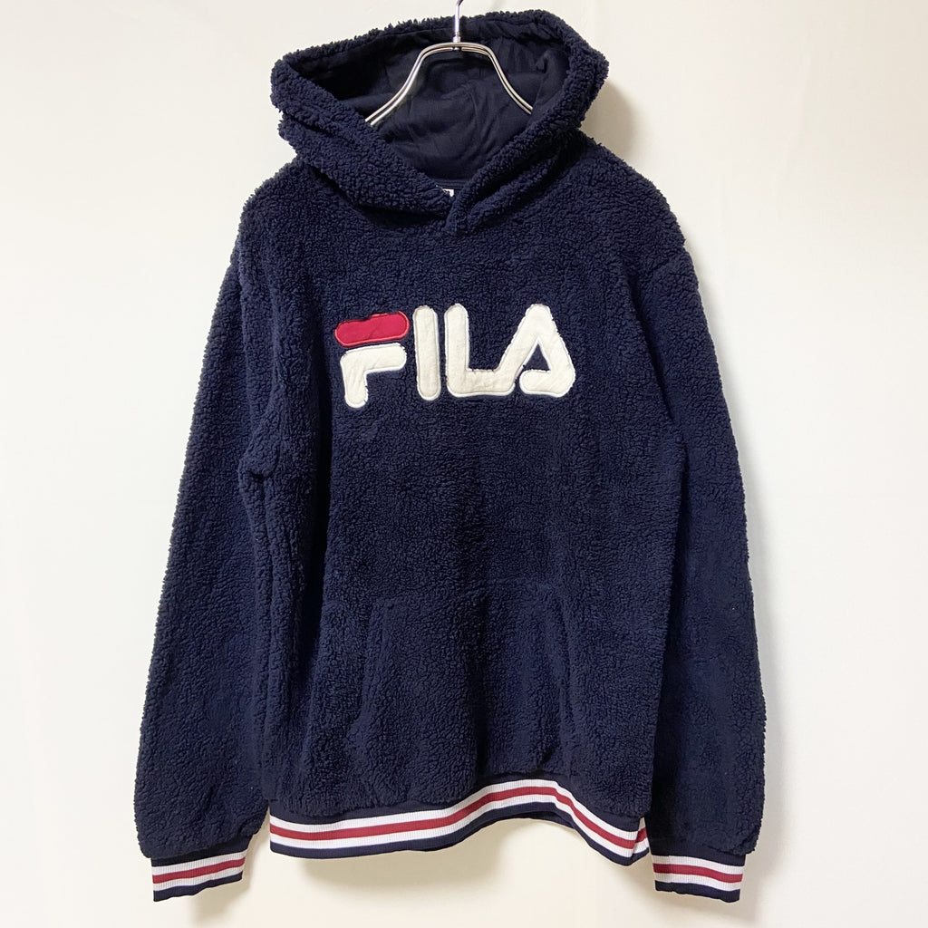 古着 used　FILA　フィラ　長袖ボアフリースパーカー　デカロゴ刺　フーディ　ネイビー　レトロデザイン　XXLサイズ