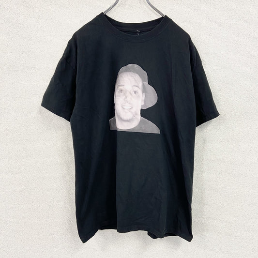 GILDAN　ギルダン　半袖プリントTシャツ　人物T　誰やねん　黒　ブラック　Lサイズ