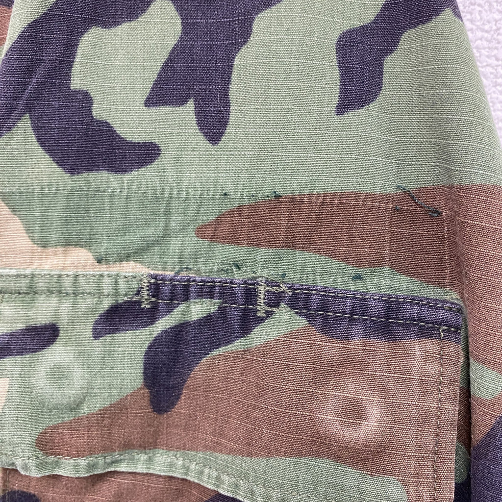 90s　U.S.ARMY　BDUジャケット　ミリタリージャケット　ヴィンテージ　ウッドランドカモ　迷彩柄　マルチカラー　Sサイズ