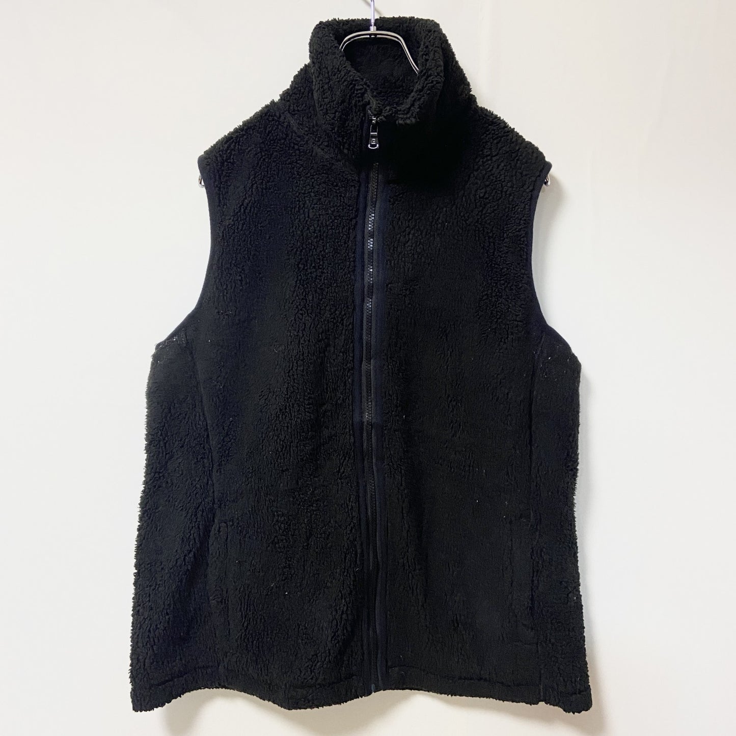 古着 used　CHAPS チャップス　ジップアップフリースベスト　ボア生地　ノームコア　黒　シンプル　レトロデザイン　XLサイズ