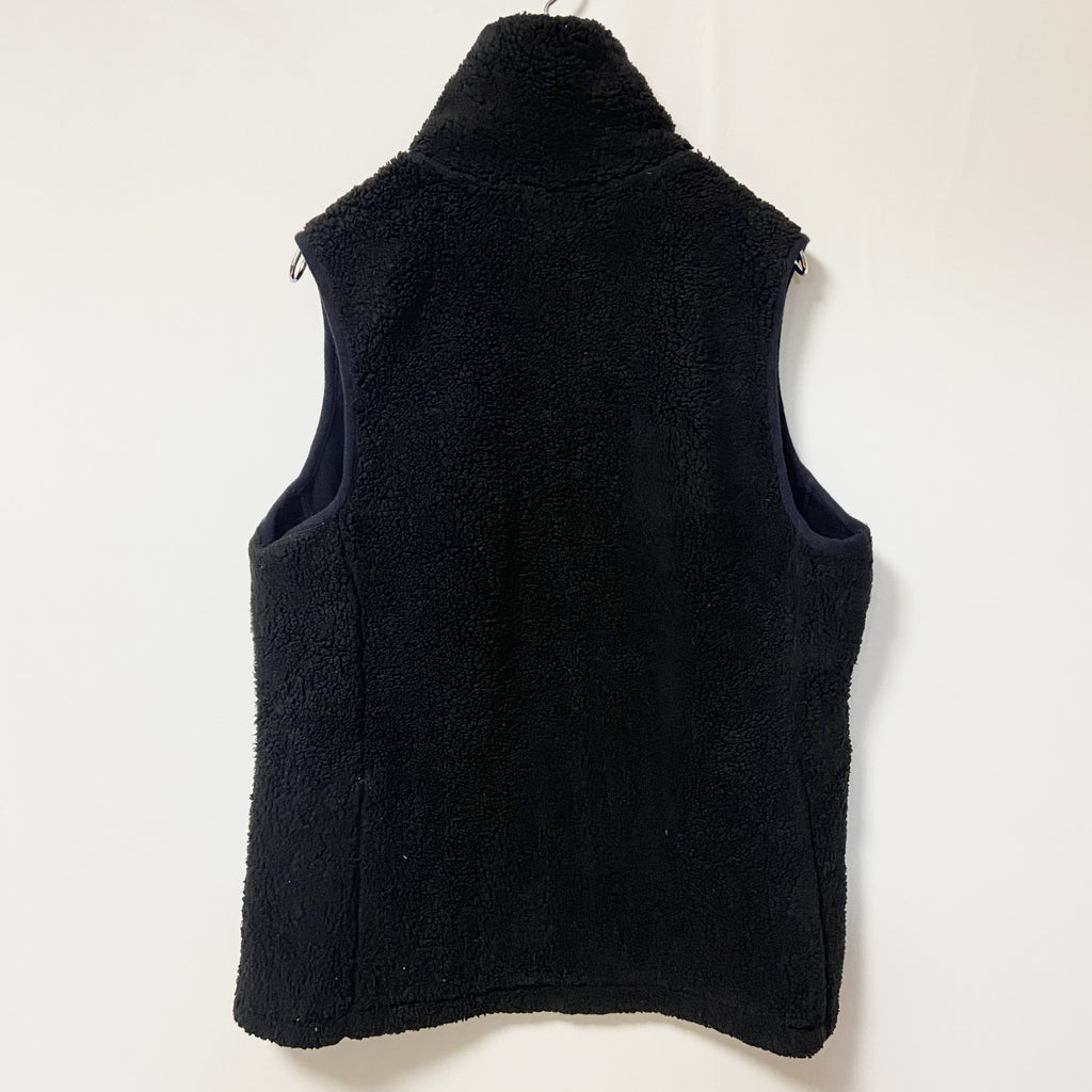 古着 used　CHAPS チャップス　ジップアップフリースベスト　ボア生地　ノームコア　黒　シンプル　レトロデザイン　XLサイズ