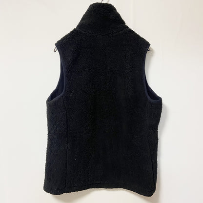 古着 used　CHAPS チャップス　ジップアップフリースベスト　ボア生地　ノームコア　黒　シンプル　レトロデザイン　XLサイズ