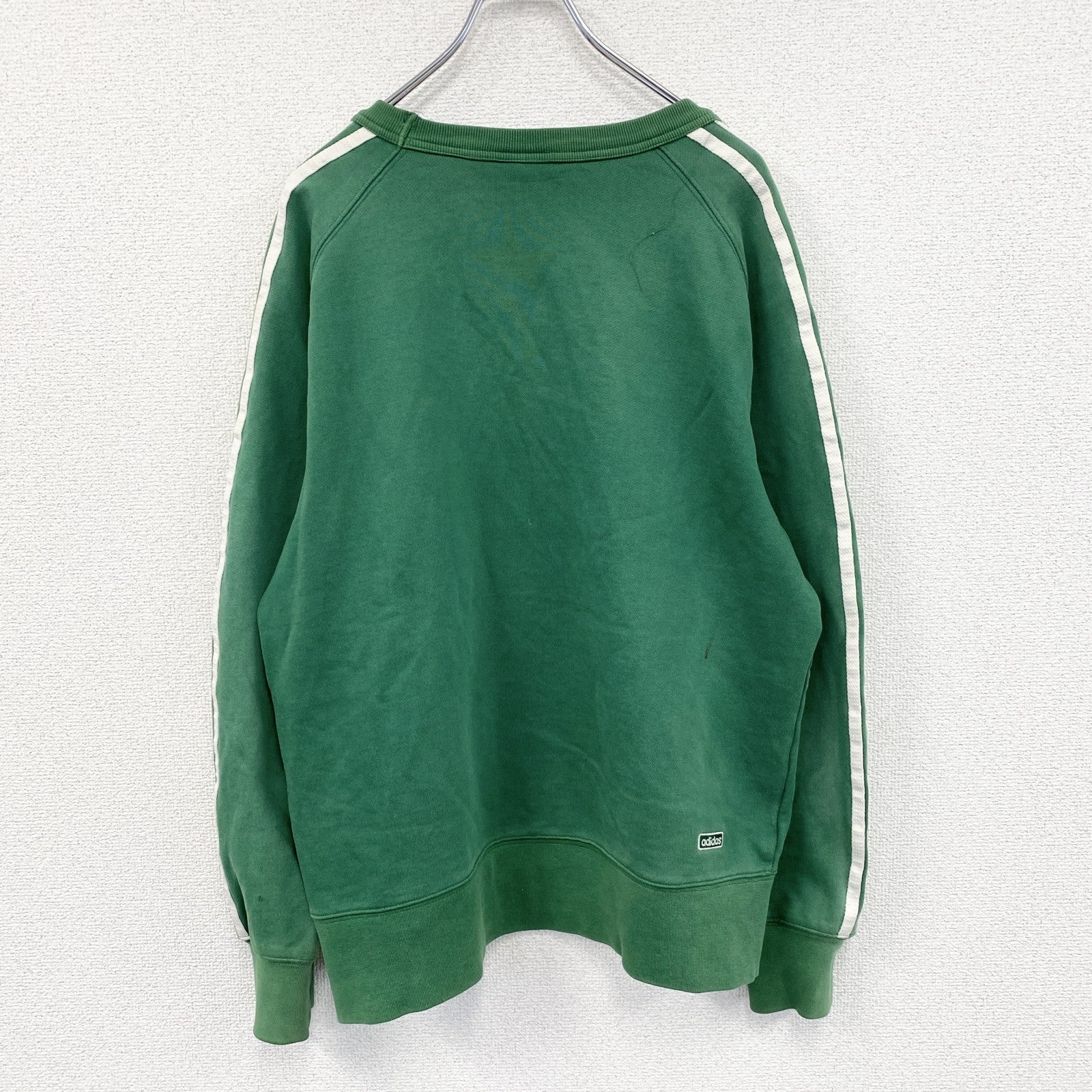 adidas　アディダス　スウェット/トレーナー　前V　緑　グリーン　Oサイズ