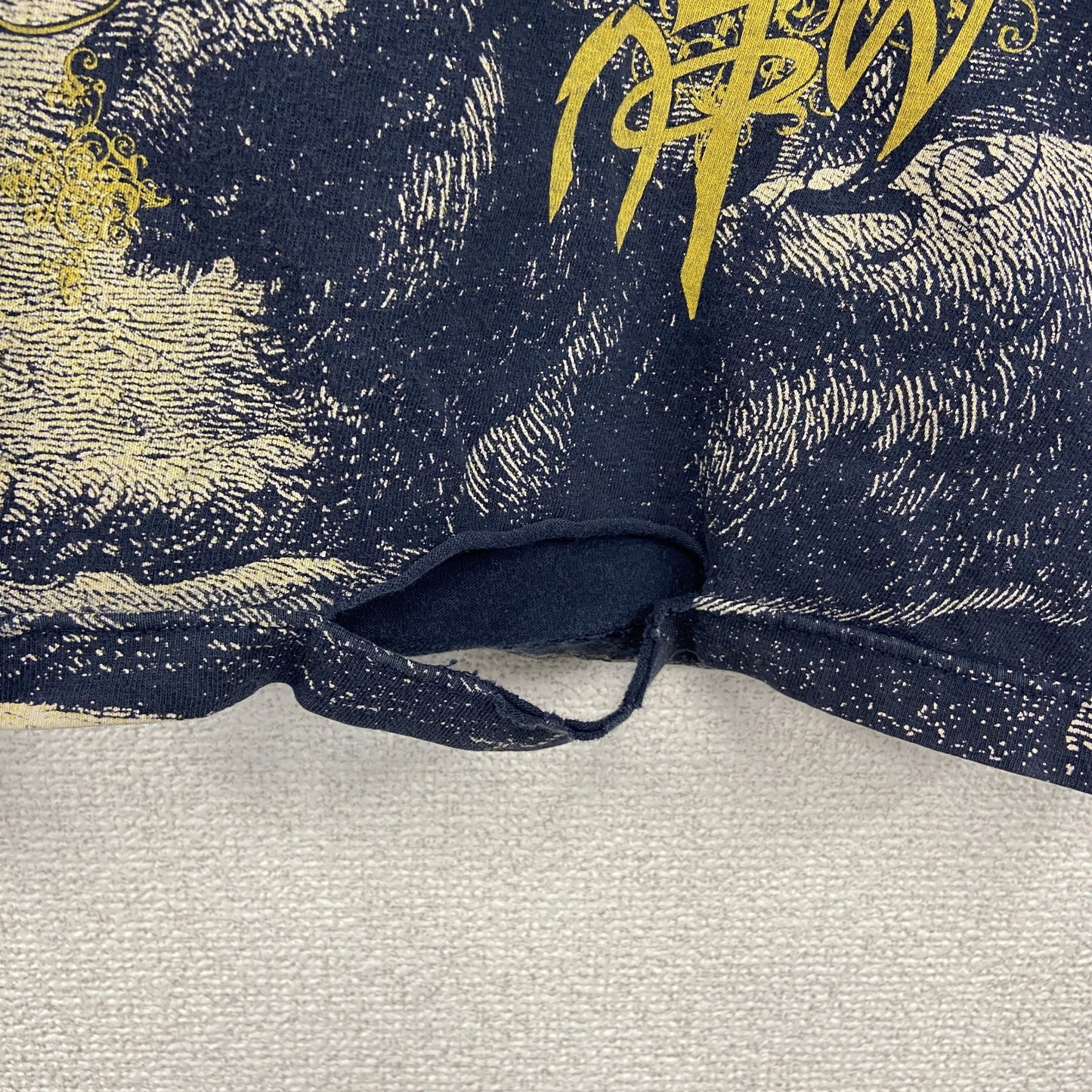 90s～　Not of this world　半袖全面プリントTシャツ　オールオーバープリント　アートプリント　ヴィンテージ　黒　ブラック