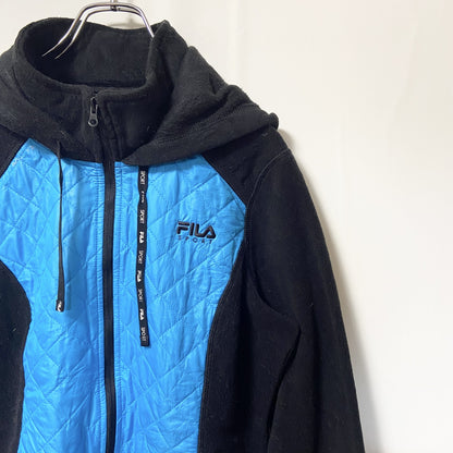 古着 used　FILA　フィラ　長袖異素材切替パーカー　フリース生地　ワンポイント刺繍　水色　黒　ブラック　秋冬服　Mサイズ