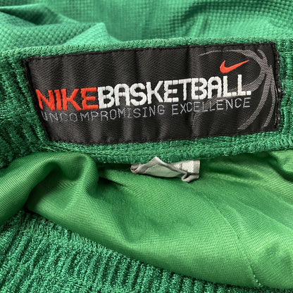 NIKE BASKETBALL　ナイキ　ハーフパンツ/ショートパンツ　バスケットボールパンツ　スウッシュ　緑　グリーン　Lサイズ