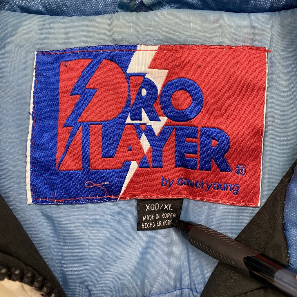 90s～　PRO PLAYER　NFL　Carolina Panthers　パンサーズ　フルジップジャケット　ヴィンテージ　ブラック　ホワイト　ブルー　XLサイズ