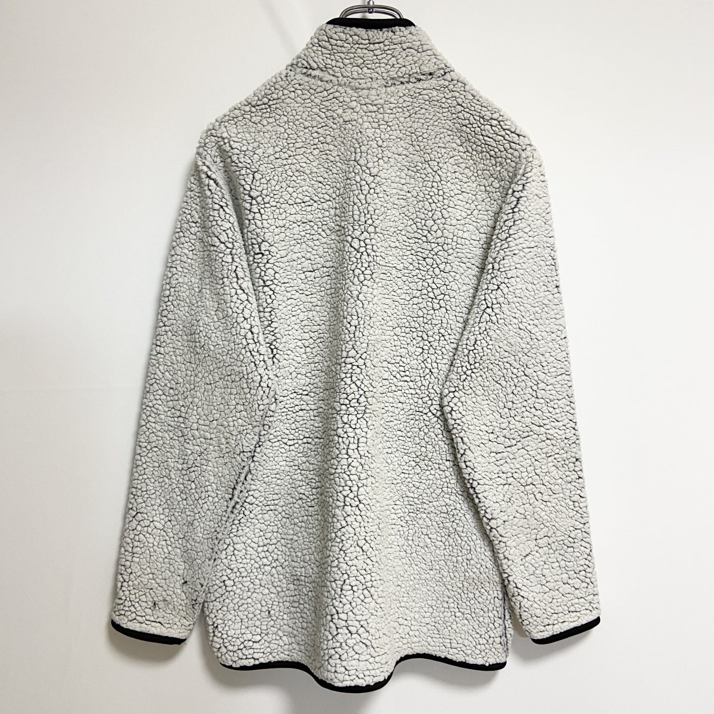 古着 used　Champion　チャンピオン　長袖カレッジフリースジャケット　ボアアウター　ハワイ大学　白　ホワイト　秋冬服