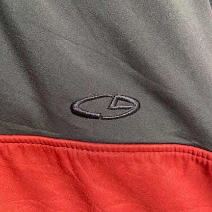 古着 used　C9　Champion　長袖ハイネックポイント刺繍アウター　裏地フリース　赤　グレー　ビッグシルエット　XLサイズ