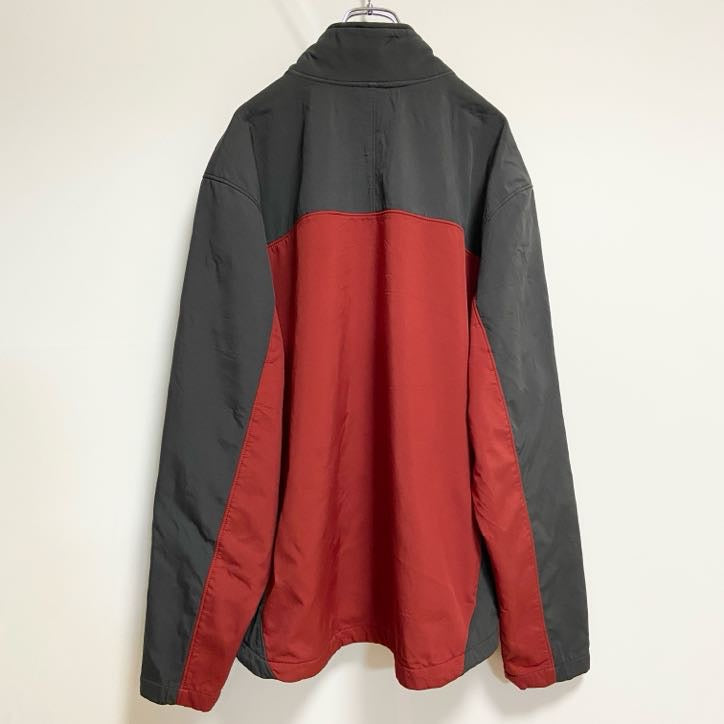 古着 used　C9　Champion　長袖ハイネックポイント刺繍アウター　裏地フリース　赤　グレー　ビッグシルエット　XLサイズ