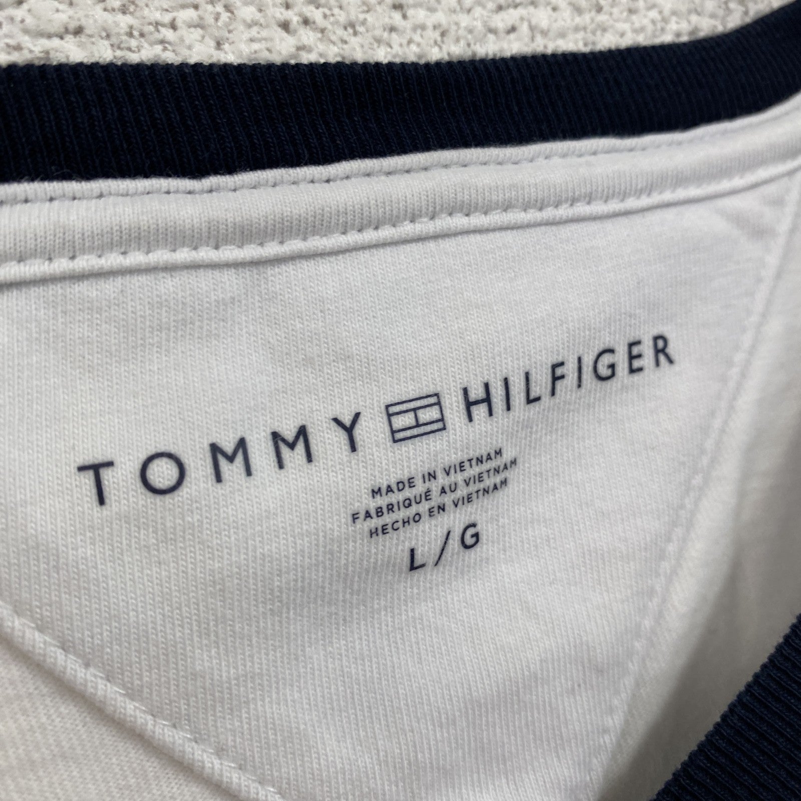 TOMMY HILFIGER　トミーヒルフィガー　半袖Tシャツ　白　ホワイト　Lサイズ