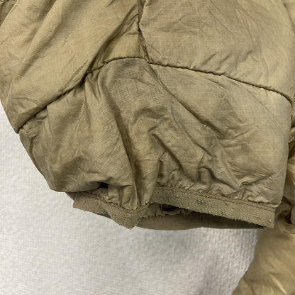 mont-bell　モンベル　リバーシブルダウンジャケット　ダウン90％　カーキ　ベージュ　Lサイズ