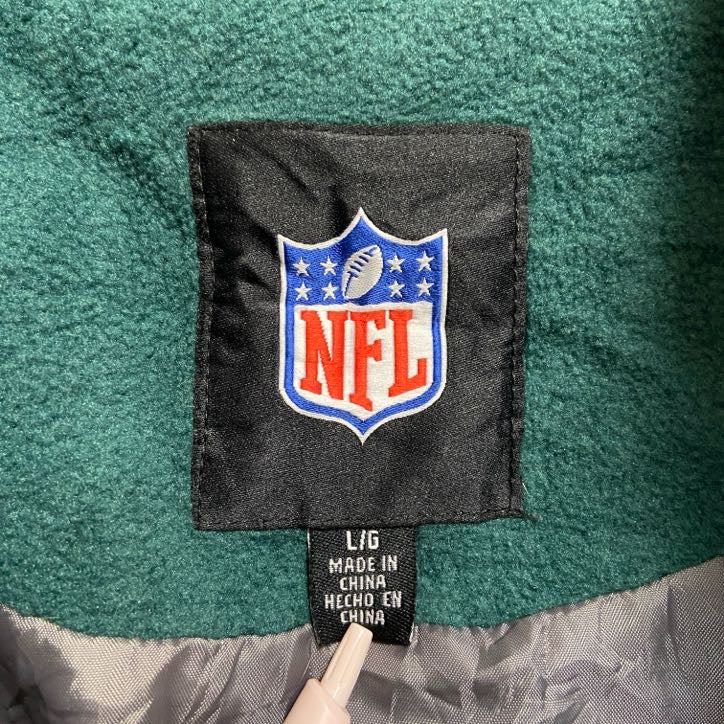 古着 used　NFL　フィラデルフィアイーグルス　ジップアップハイネックベスト　フリース生地　ワンポイント刺繍　緑　Lサイズ