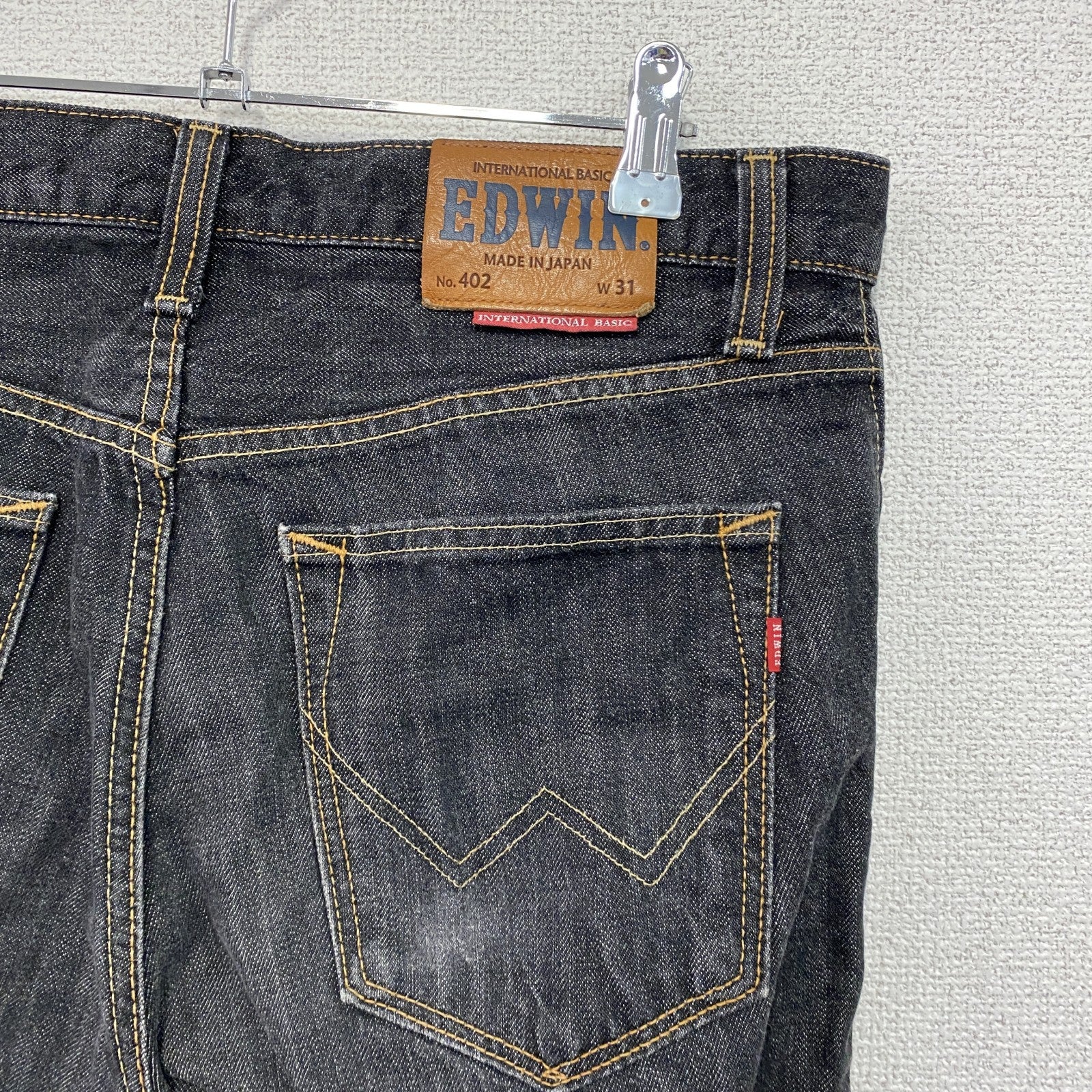 EDWIN　エドウィン　402　デニムパンツ/ジーンズ　ジップフライ　黒　ブラック　31サイズ