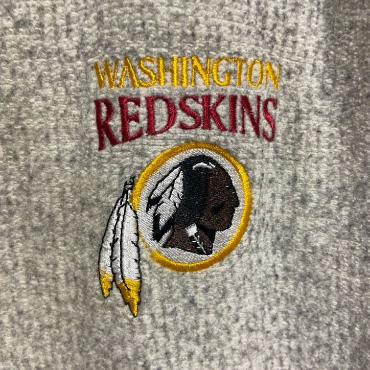 古着 used　NFL ワシントンレッドスキンズ　長袖スナップボタンスウェット　トレーナー　ヘンリーネック　グレー　XLサイズ