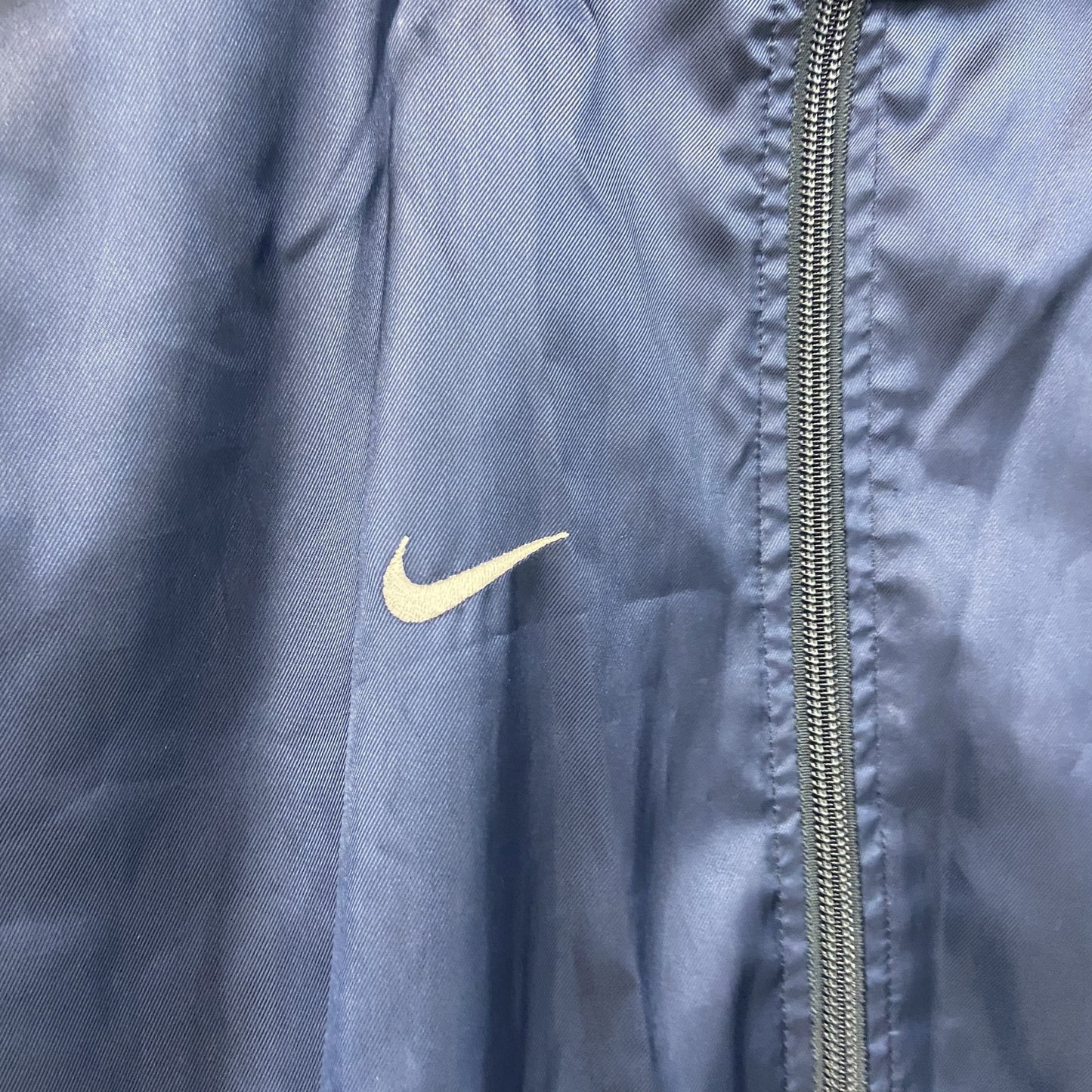 00s　NIKE　ナイキ　トラックジャケット/ジャージ　スウッシュ　刺繍ロゴ　ラグランスリーブ　紺　ネイビー　Lサイズ