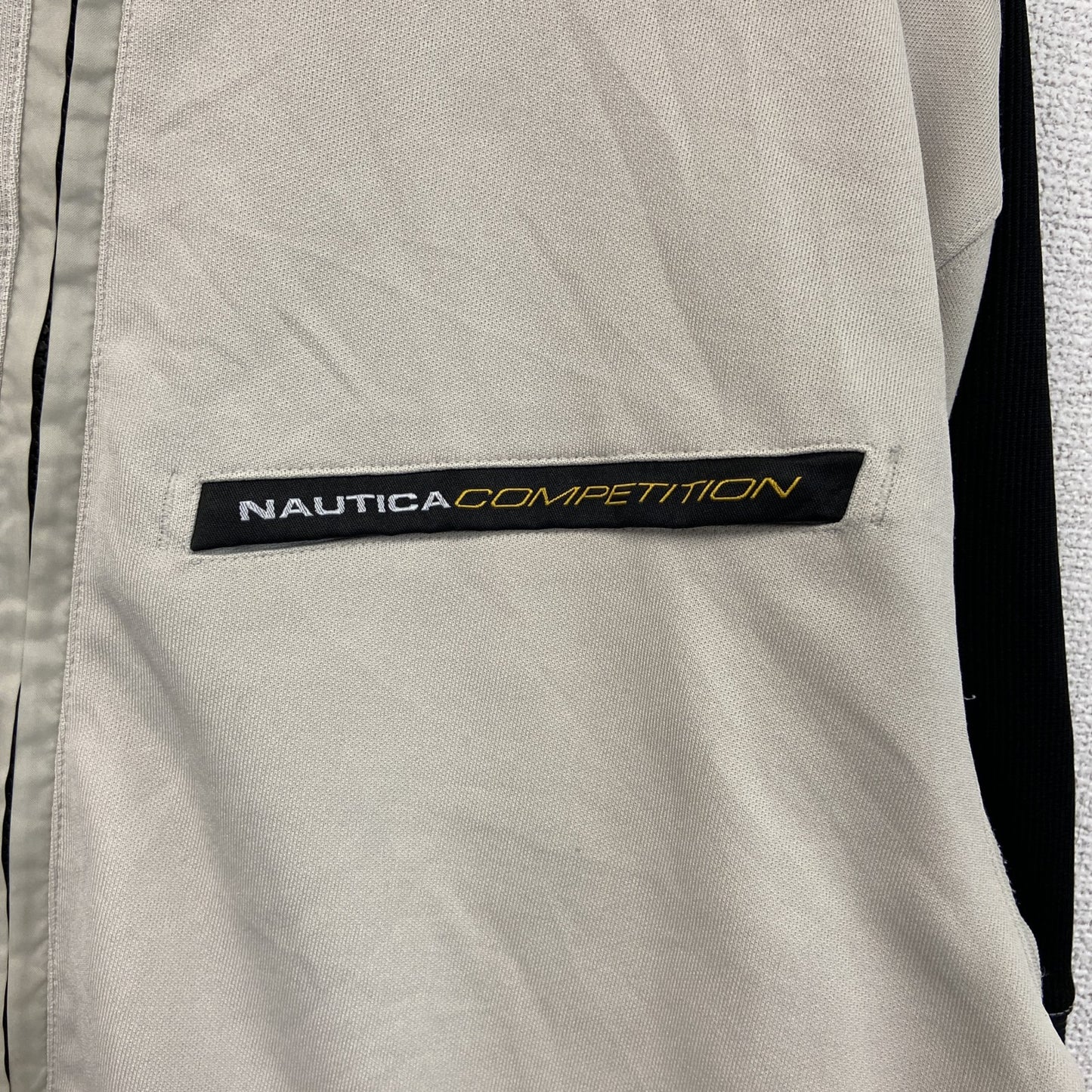 古着 used　NAUTICA　ノーティカ　トラックジャケット/ジャージ　肌色　ベージュ　黒　ブラック　Mサイズ
