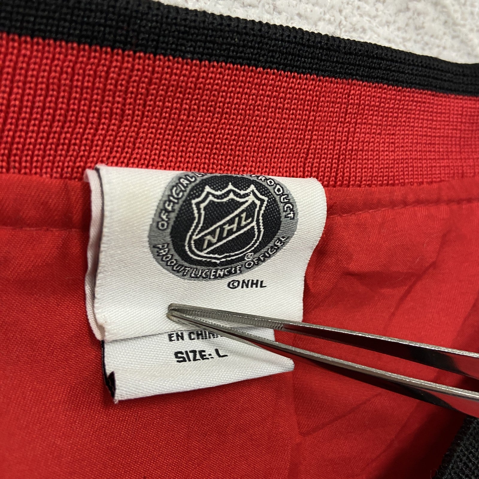古着 used　NHL　ナイロンジャケットプルオーバー　赤　レッド　Lサイズ