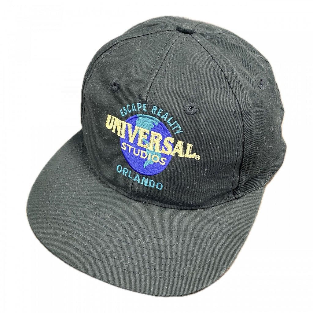 UNIVERSAL　ユニバーサル　ベースボールキャップ　黒　ブラック