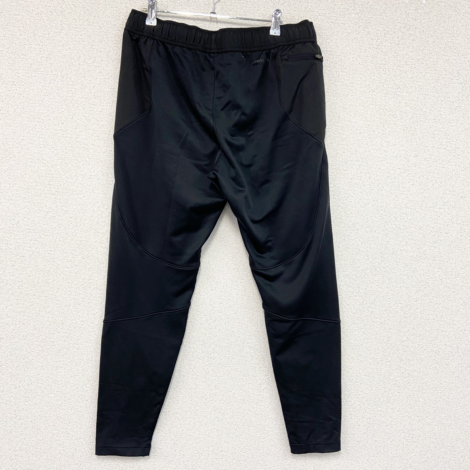 UNDER ARMOUR　アンダーアーマー　スウェットパンツ　黒　ブラック　2XL　サイズ