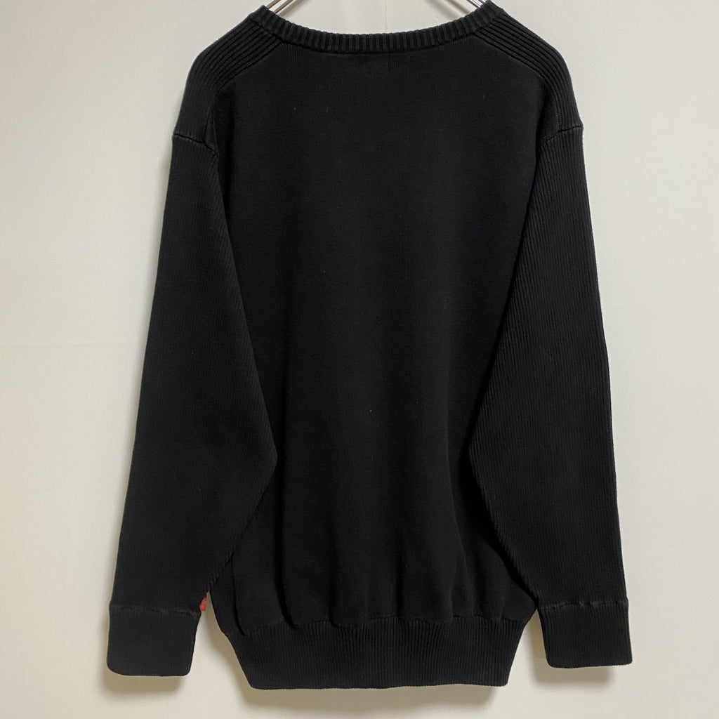 古着 used　LEVI’S　リーバイス　長袖クルーネック無地ニット　セーター　ノームコア　黒　ブラック　秋冬服　Lサイズ
