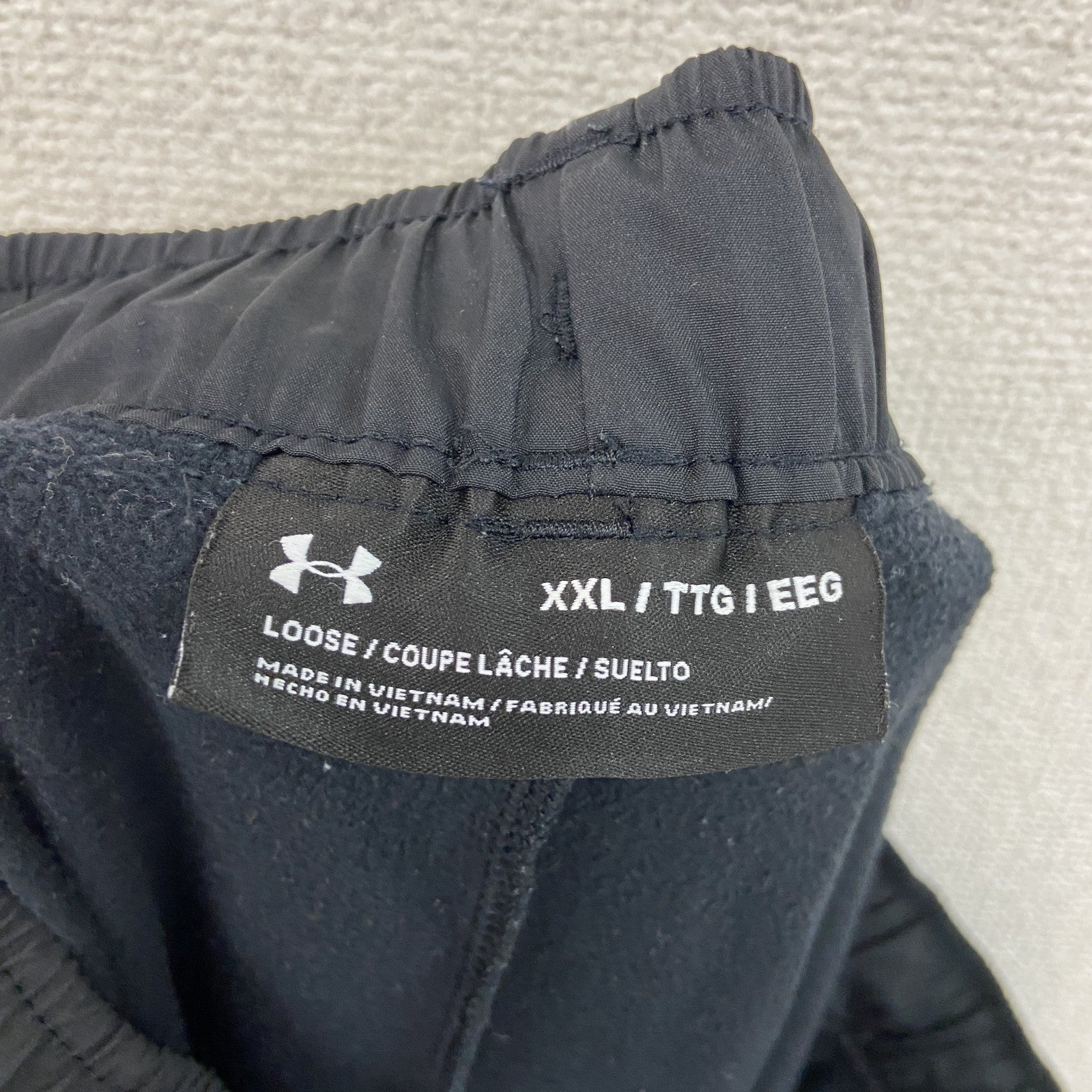 UNDER ARMOUR　アンダーアーマー　スウェットパンツ　黒　ブラック　2XL　サイズ