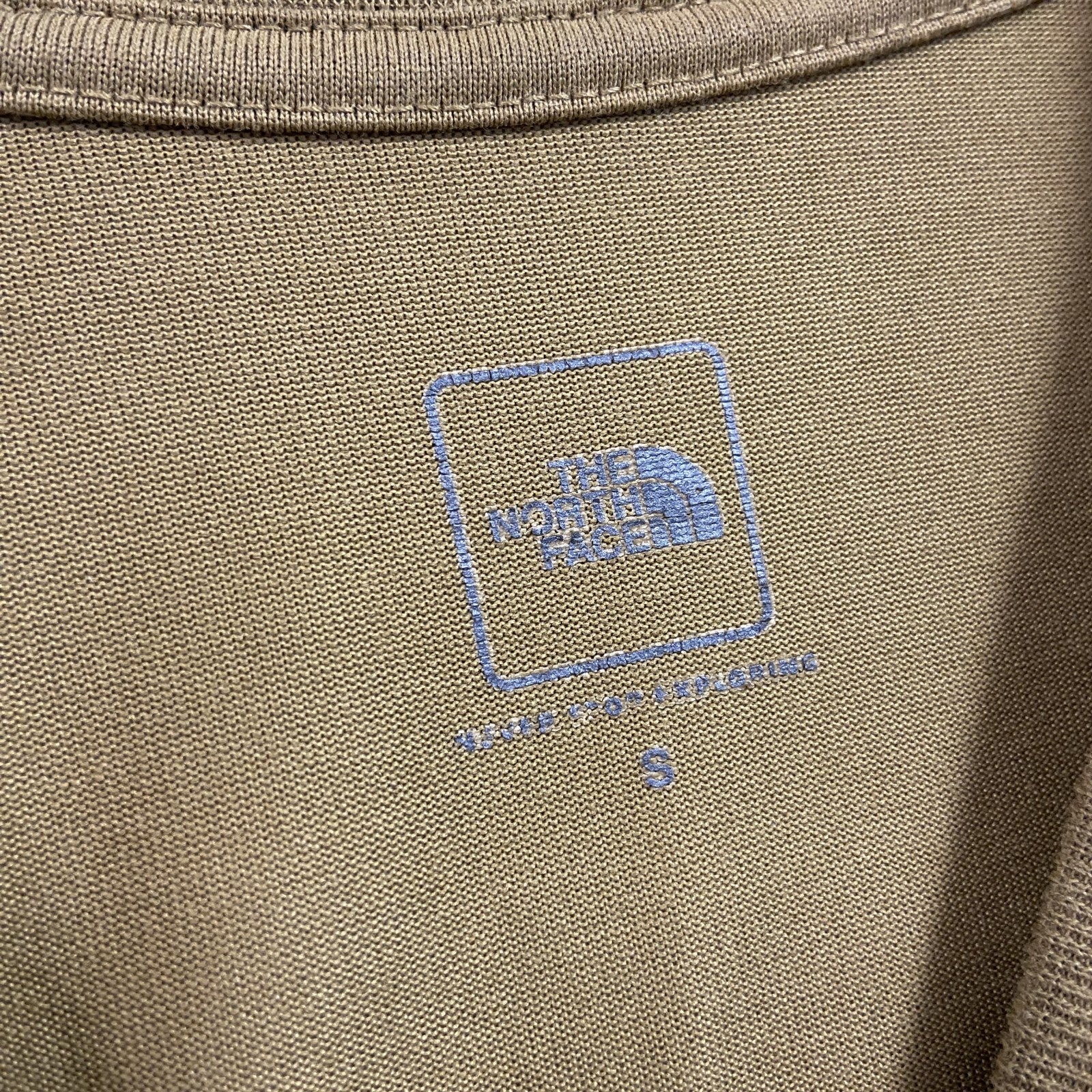 THE NORTH FACE　ザ・ノースフェイス　半袖プリントTシャツ　カーキブラウン　Sサイズ