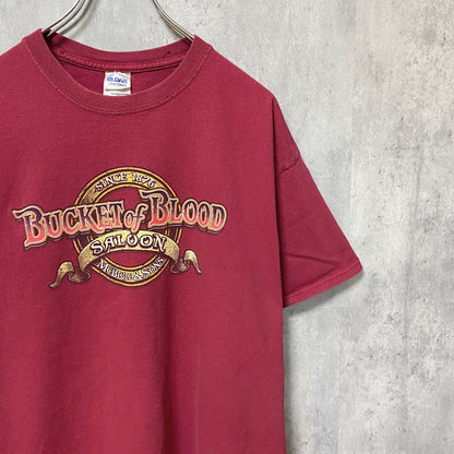 古着 used　GILDAN　ギルダン　BUCKET of BLOOD　半袖プリントTシャツ　バックプリント　赤　Lサイズ