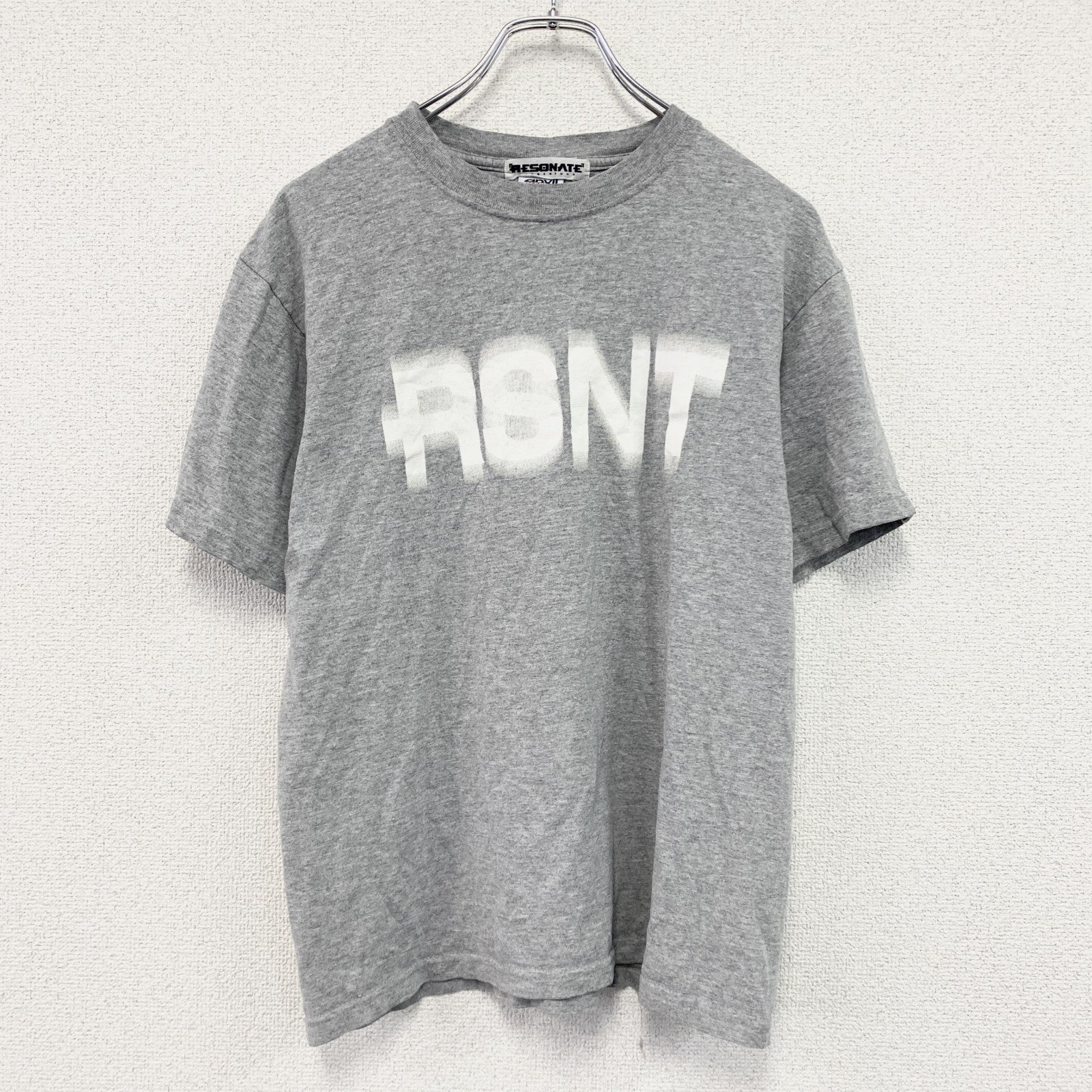 RESONATE GOODENOUGH　リゾネイトグッドイナフ　半袖プリントTシャツ　シングルステッチ　グレー　Mサイズ