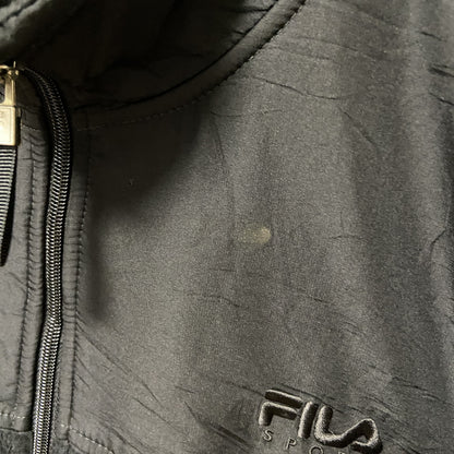古着 used　FILA フィラ　長袖フルジップフリースジャケット　ワンポイントロゴ刺繡　ジップアップ　黒　ブラック　XLサイズ