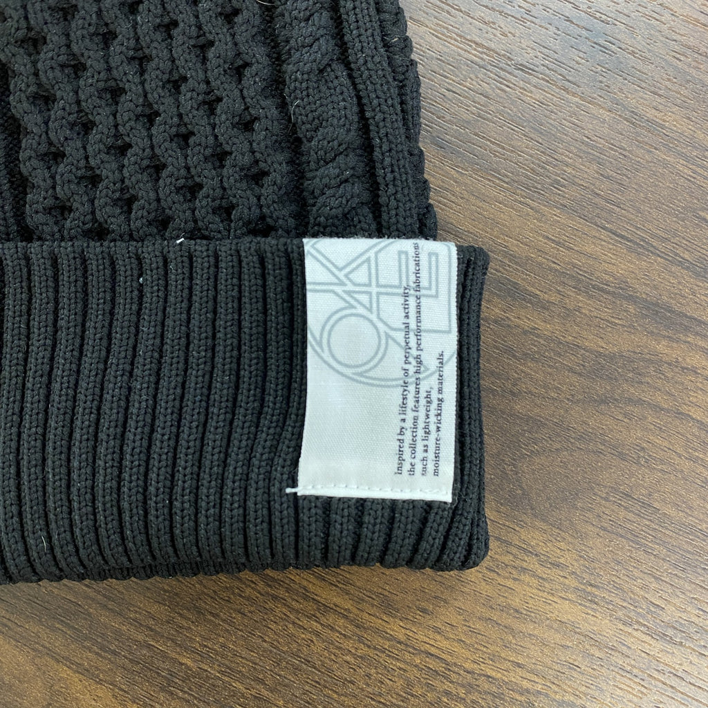 OAKLEY　オークリー　ビーニー/ニットキャップ　ニット帽　黒　ブラック　
