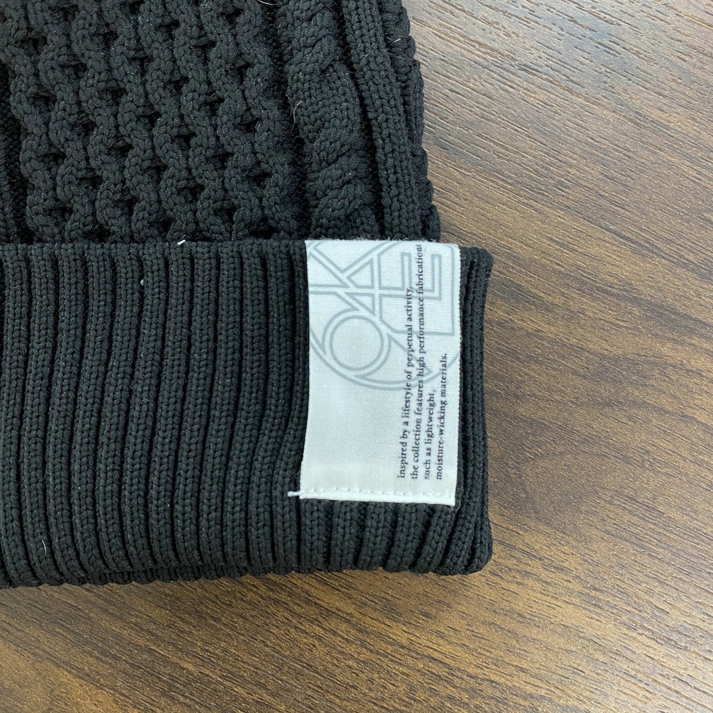 OAKLEY　オークリー　ビーニー/ニットキャップ　ニット帽　黒　ブラック　
