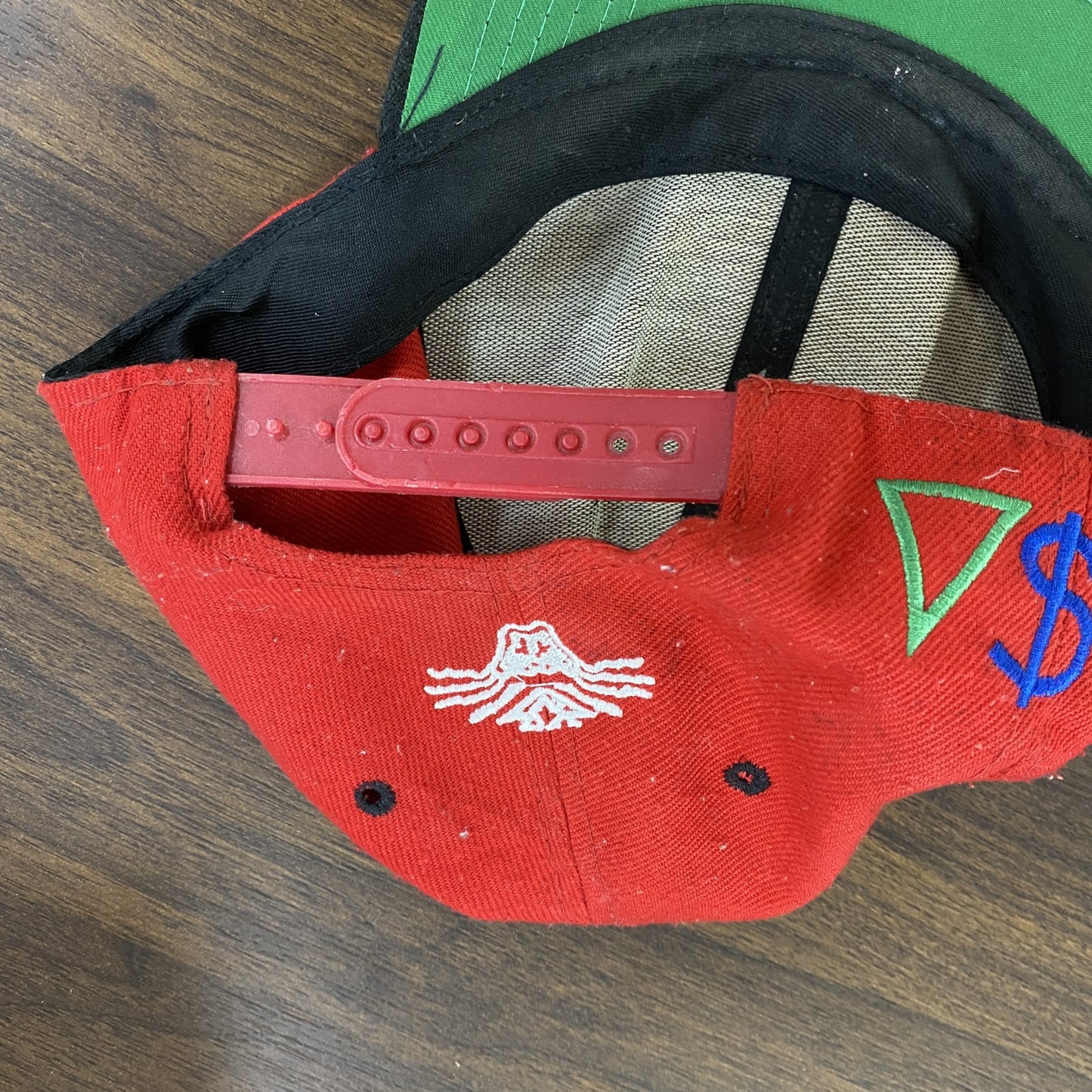 90s～　Chicago Bulls　シカゴ・ブルス　6パネルキャップ　スナップバック　赤　レッド　黒　ブラック　