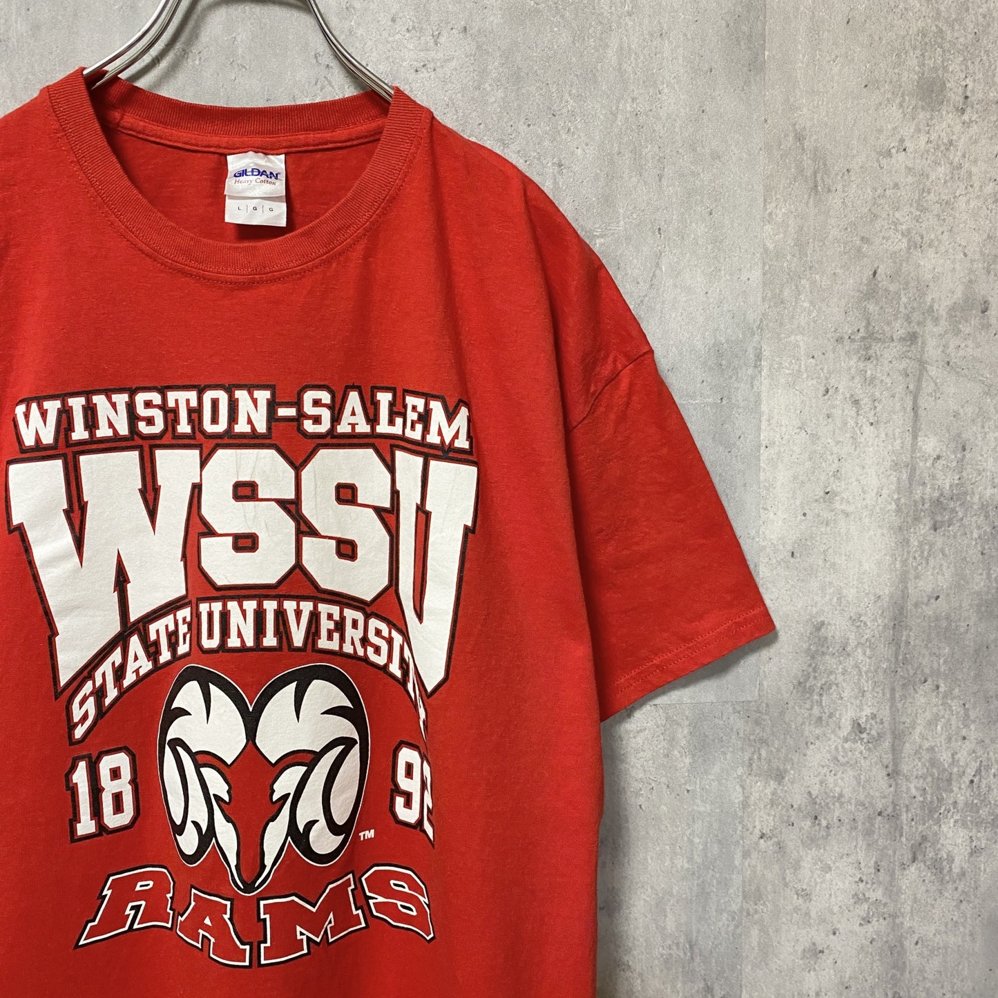 古着 used　GILDAN　ギルダン　WSSU　RAMS　半袖カレッジロゴプリントTシャツ　バックプリント　赤　Lサイズ