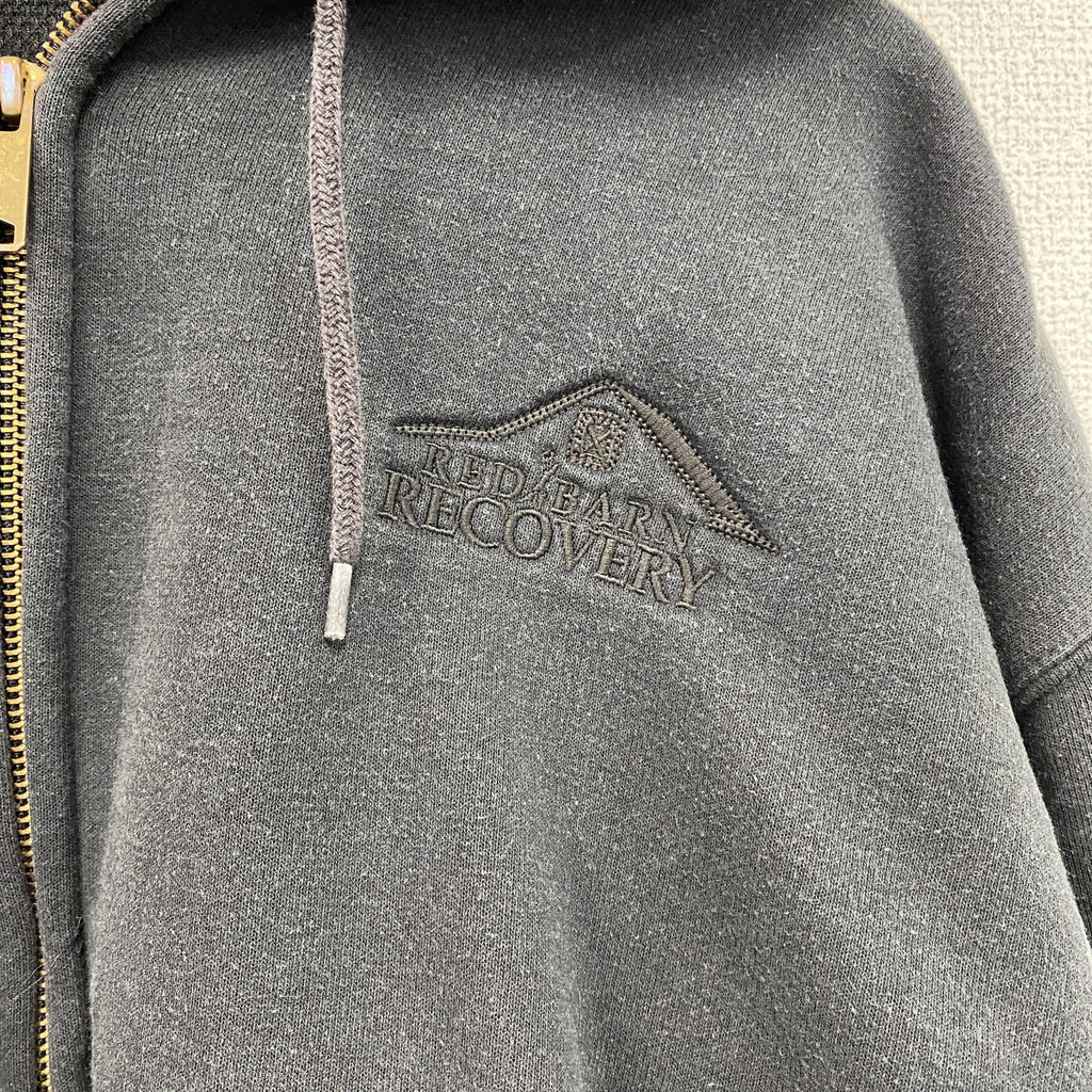 carhartt　カーハート　フルジップスウェットパーカー　ワンポイント刺繡ロゴ　黒　ブラック