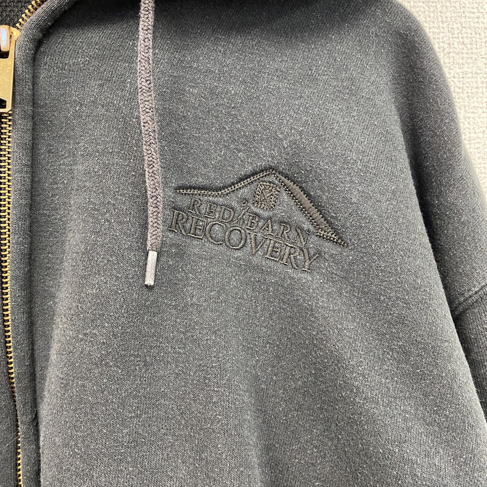 carhartt　カーハート　フルジップスウェットパーカー　ワンポイント刺繡ロゴ　黒　ブラック
