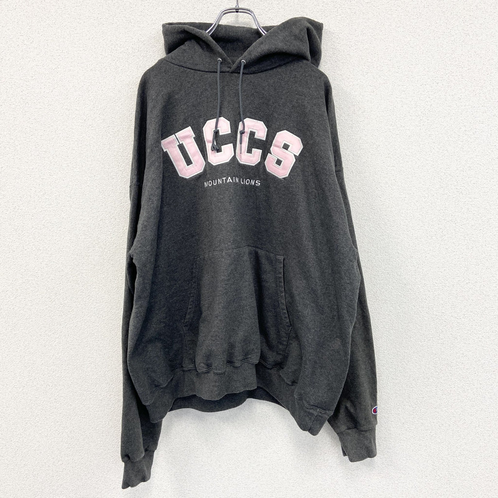 古着 used　champion　チャンピオン　プリントフーディー/スウェットパーカー　灰色　ダークグレー　2XLサイズ