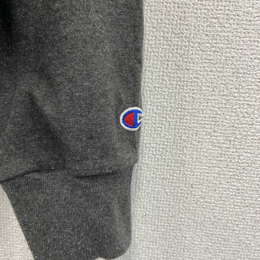 古着 used　champion　チャンピオン　プリントフーディー/スウェットパーカー　灰色　ダークグレー　2XLサイズ