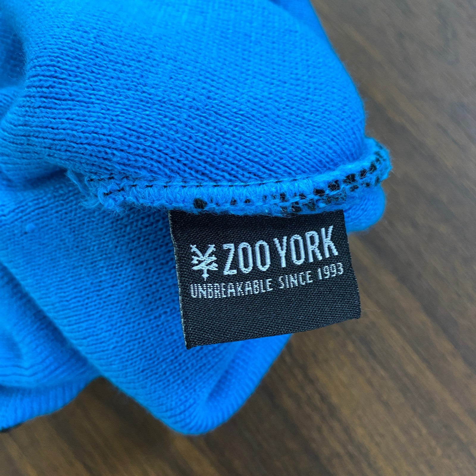 Zoo York　ズーヨーク　ビーニー/ニットキャップ　ニット帽　ボンボン付　黒　ブラック　青　ブルー　ワンサイズ