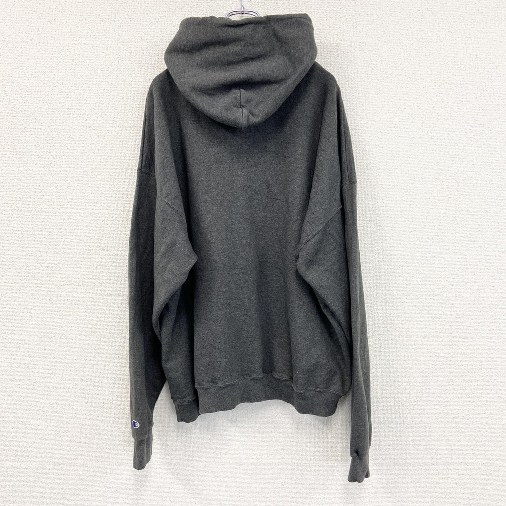 古着 used　champion　チャンピオン　プリントフーディー/スウェットパーカー　灰色　ダークグレー　2XLサイズ